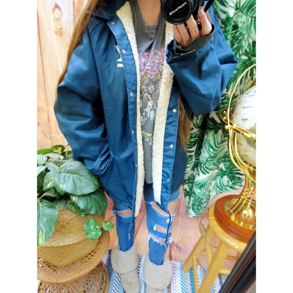Vintage Jackets & Blazers - Vintage cozy sherpa lined oversized insulated jacket ☕️